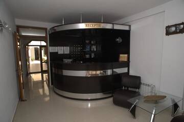 Фото номера Двухместный номер с 1 кроватью и балконом Гостевой дом Complex Marinn 1 г. Костинешти 35