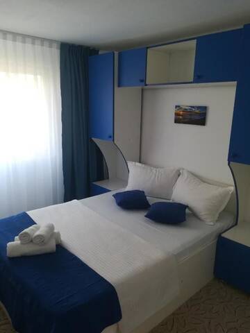 Фото номера Двухместный номер с 1 кроватью Гостевой дом VILA ANKARA г. Костинешти 6