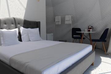 Фото номера Шатер Люкс-шатры Seagloo Glamping - Adults Only г. Костинешти 5