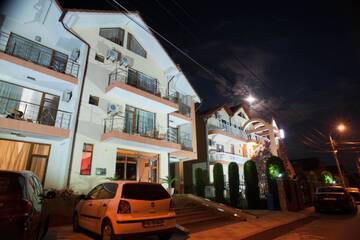Фотографии Гостевой дом Complex Marinn 2 г. Костинешти (Румыния) №1 Фото Гостевой дом Complex Marinn 2 г. Костинешти 1