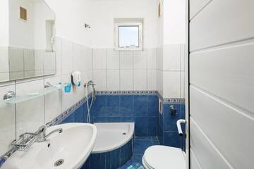 Фото номера Стандартный двухместный номер с 1 кроватью Гостевой дом Vila Casa Blanca г. Костинешти 40
