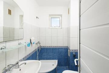 Фото номера Стандартный двухместный номер с 1 кроватью Гостевой дом Vila Casa Blanca г. Костинешти 41