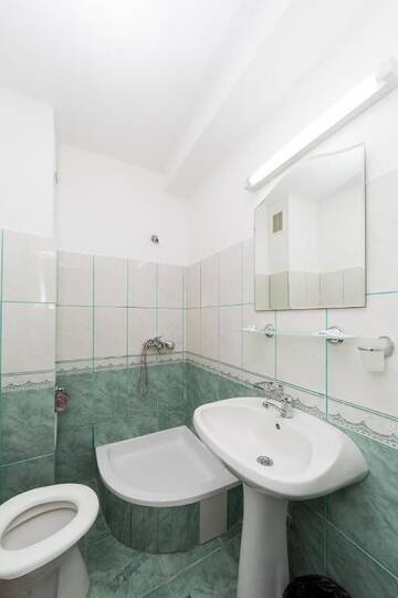 Фото номера Стандартный двухместный номер с 1 кроватью Гостевой дом Vila Casa Blanca г. Костинешти 29