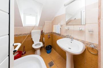 Фото номера Двухместный номер с 1 кроватью - Мансарда Гостевой дом Vila Casa Blanca г. Костинешти 6
